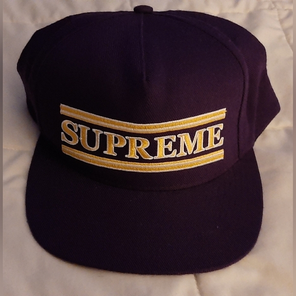 Supreme Stripes 5 Panel Snapback Hat *FW15* - Picture 1 of 11
